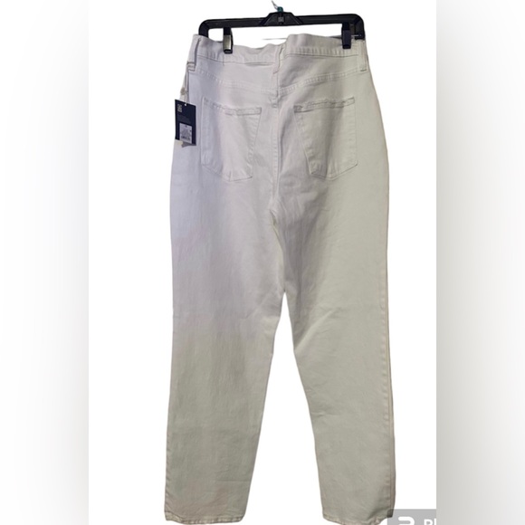 NWT Universal Thread Size 12R - Picture 2 of 5